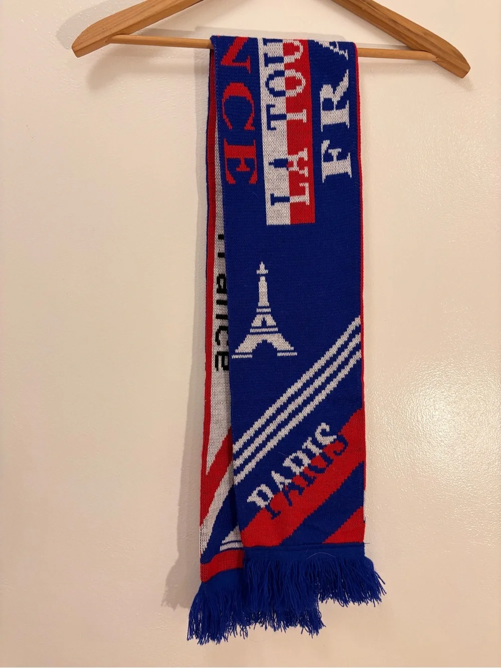 Tour de France Blue & Red France Souvenir Scarf Paris Eiffel Tower